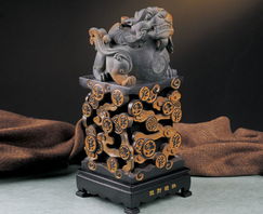 活性炭工藝禮品 健康與美學(xué)的完美融合——廣州廠家探秘