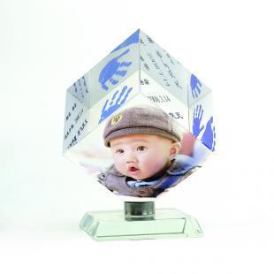 供應(yīng)廣西南寧個(gè)性水晶禮品水晶旋轉(zhuǎn)方體印三張照片創(chuàng)意水晶禮物_禮品、工藝品、飾品_世界工廠網(wǎng)中國產(chǎn)品信息庫